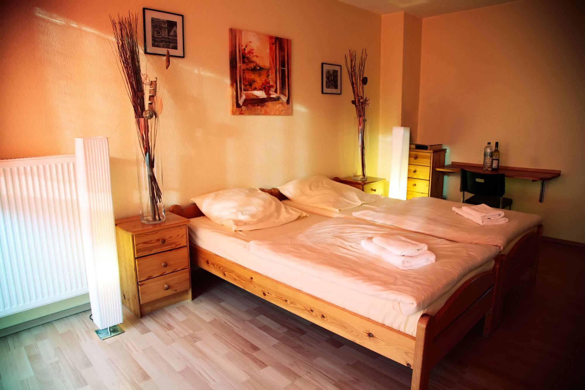 Aparthotel Boardinghouse Mundsburg Hamburgo Exterior foto