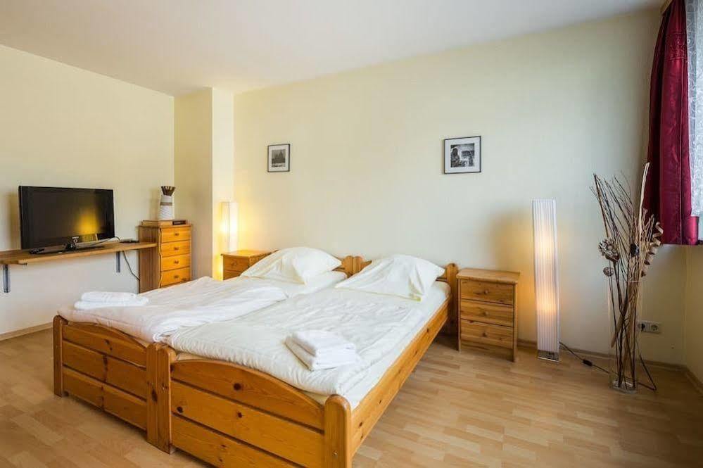 Aparthotel Boardinghouse Mundsburg Hamburgo Exterior foto
